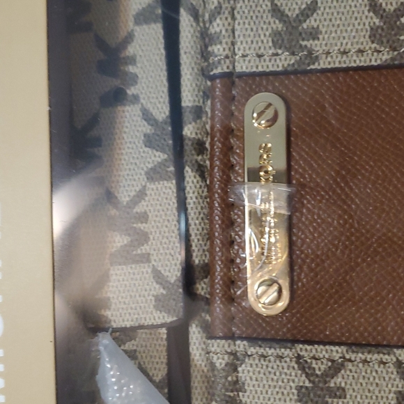 Michael Kors Fanny pack - Picture 2 of 5